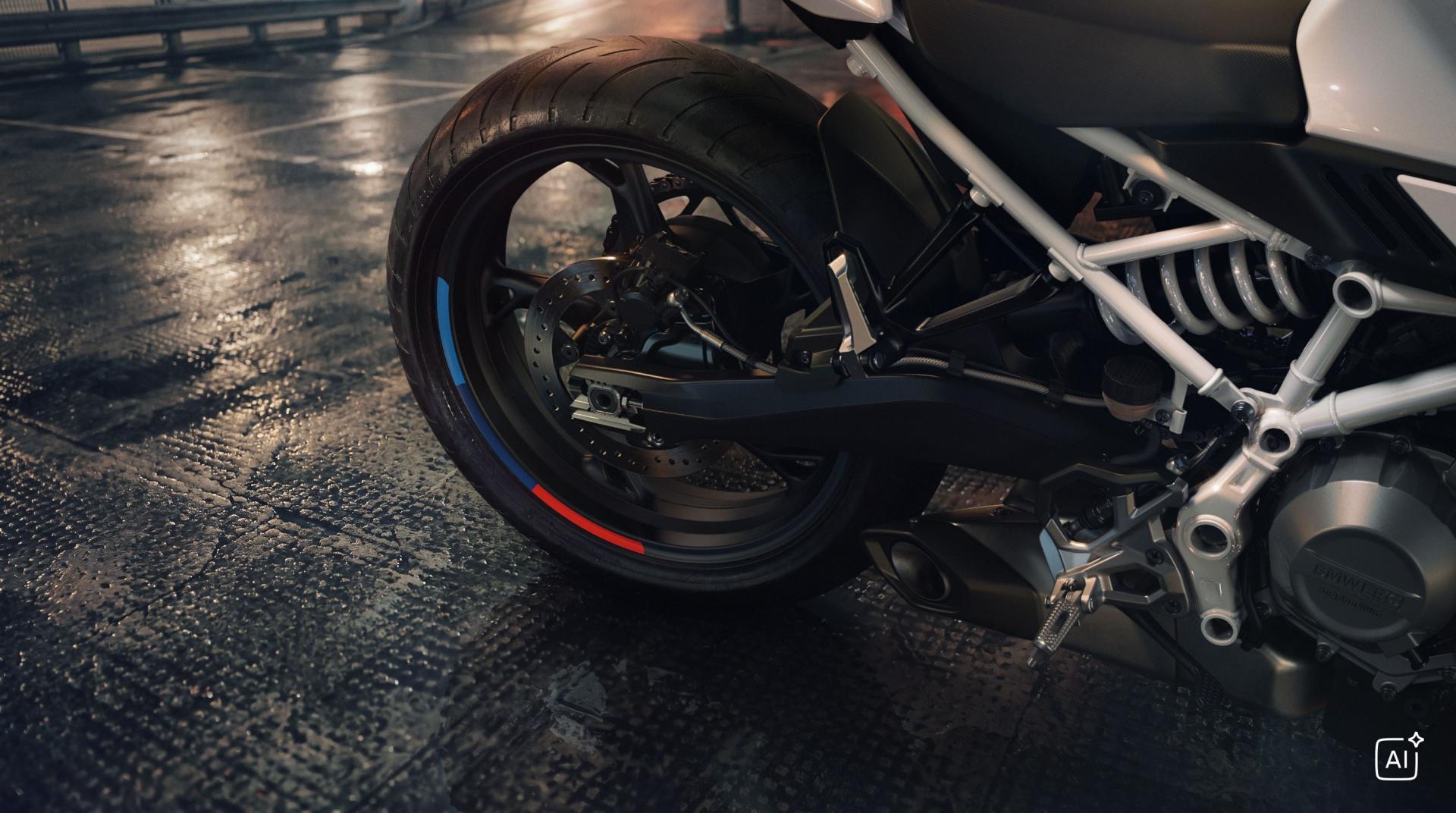 P90657431 lowres bmw f 450 r